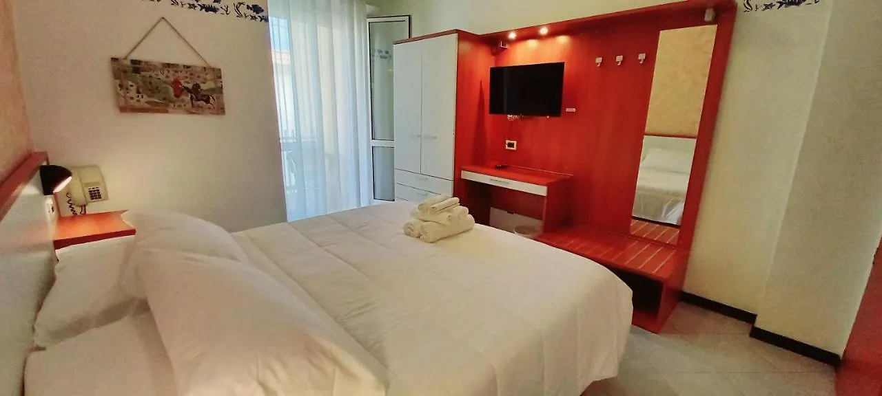 Hotel Brotas ريميني
