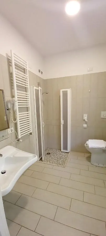 ***  Hotel Brotas Rimini Olaszország